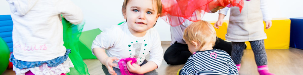 Kleinkinder Bunte Gym Fruehsport Spielen – meinsportnetz.nrw